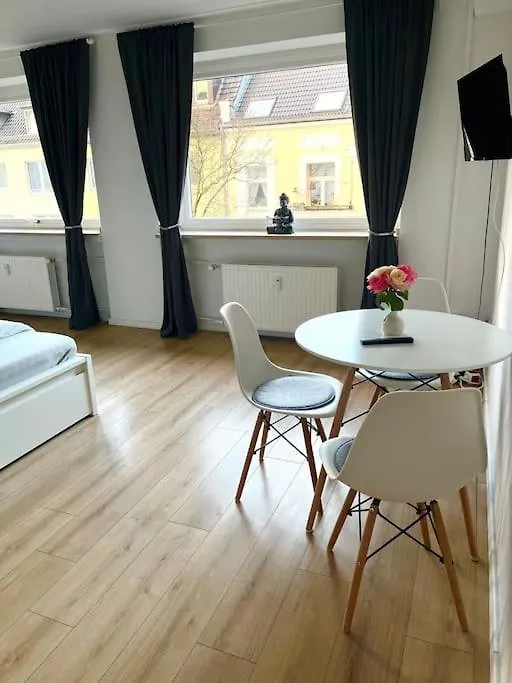 Apartment Schoenes City-Studio - 10 Min Bis Zur Messe Dusseldorf Germany